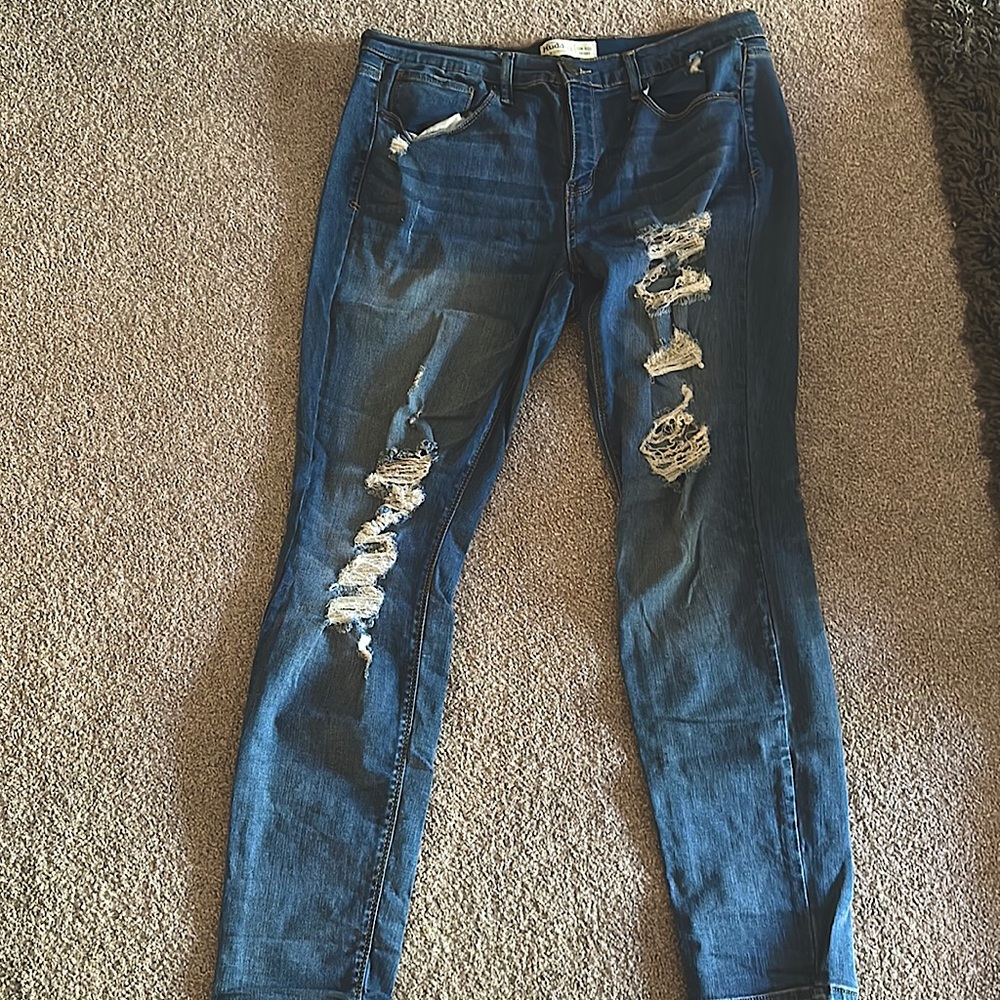 Low Rise Skinny Jeans (Juniors)
